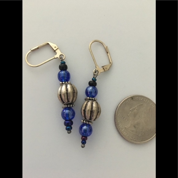 Jewelry - OOAK blue and‎ silver colored earrings